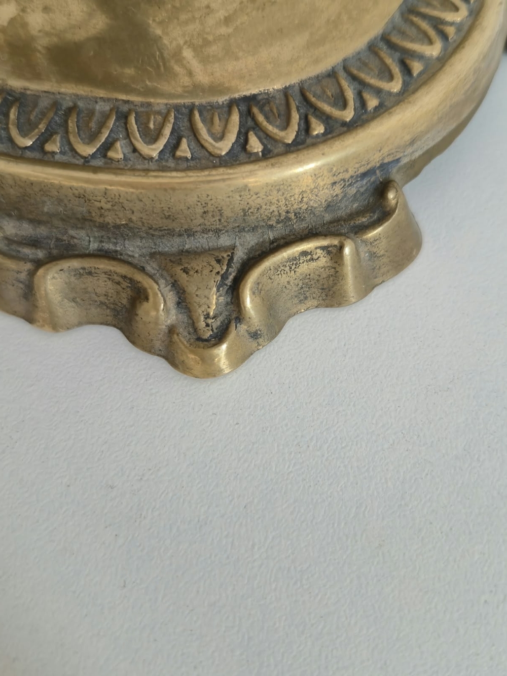 Vintage Brass Tabletop Vanity Mirror / Swivel Makeup Mirror - Picture 9 of 14